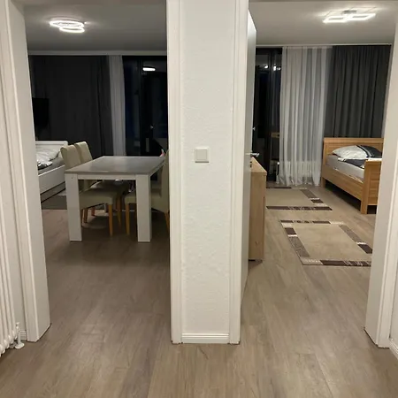 Gimi - Monteurwohnung, Messewohnung, アパート
