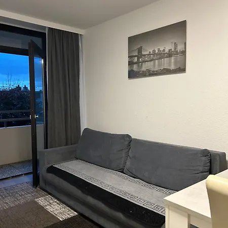 Gimi - Monteurwohnung, Messewohnung, 公寓